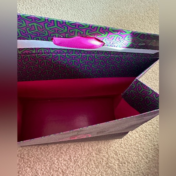 Tory Burch Shopping Bag - Picture 5 of 8